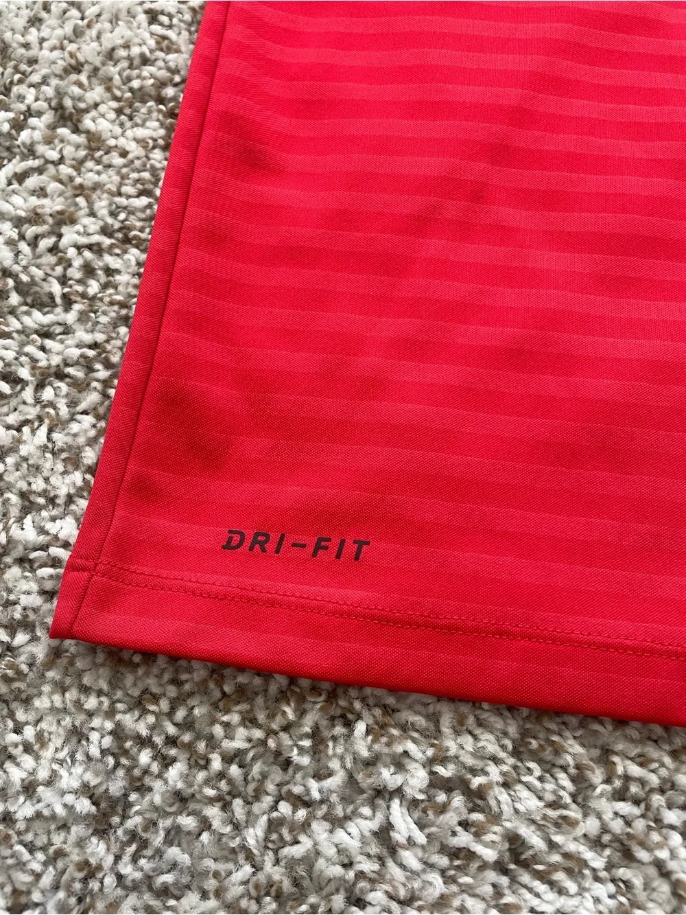 Nike Essential DriFit Golf Polo Men’s Medium